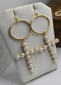 Bubble pearl cross earrings