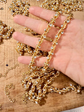 Load image into Gallery viewer, Avery
