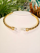 Load image into Gallery viewer, Pearl Cuff Necklace
