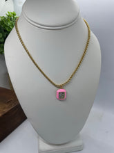 Load image into Gallery viewer, Presley Necklace
